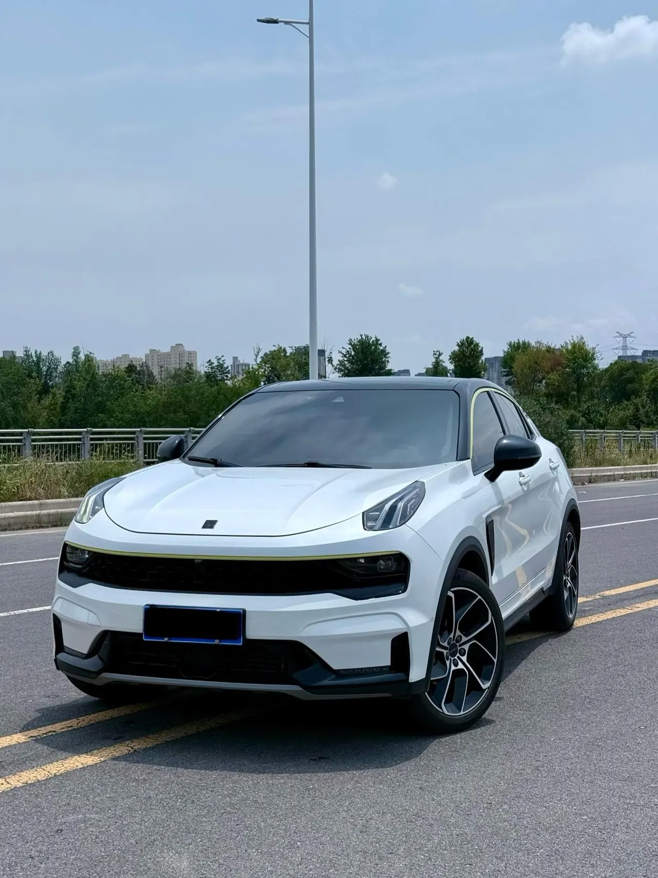 LYNK&amp;CO 2020 LYNK&amp;CO 05 2.0TD Two-wheel Drive Halo Automatic Gear - View 1