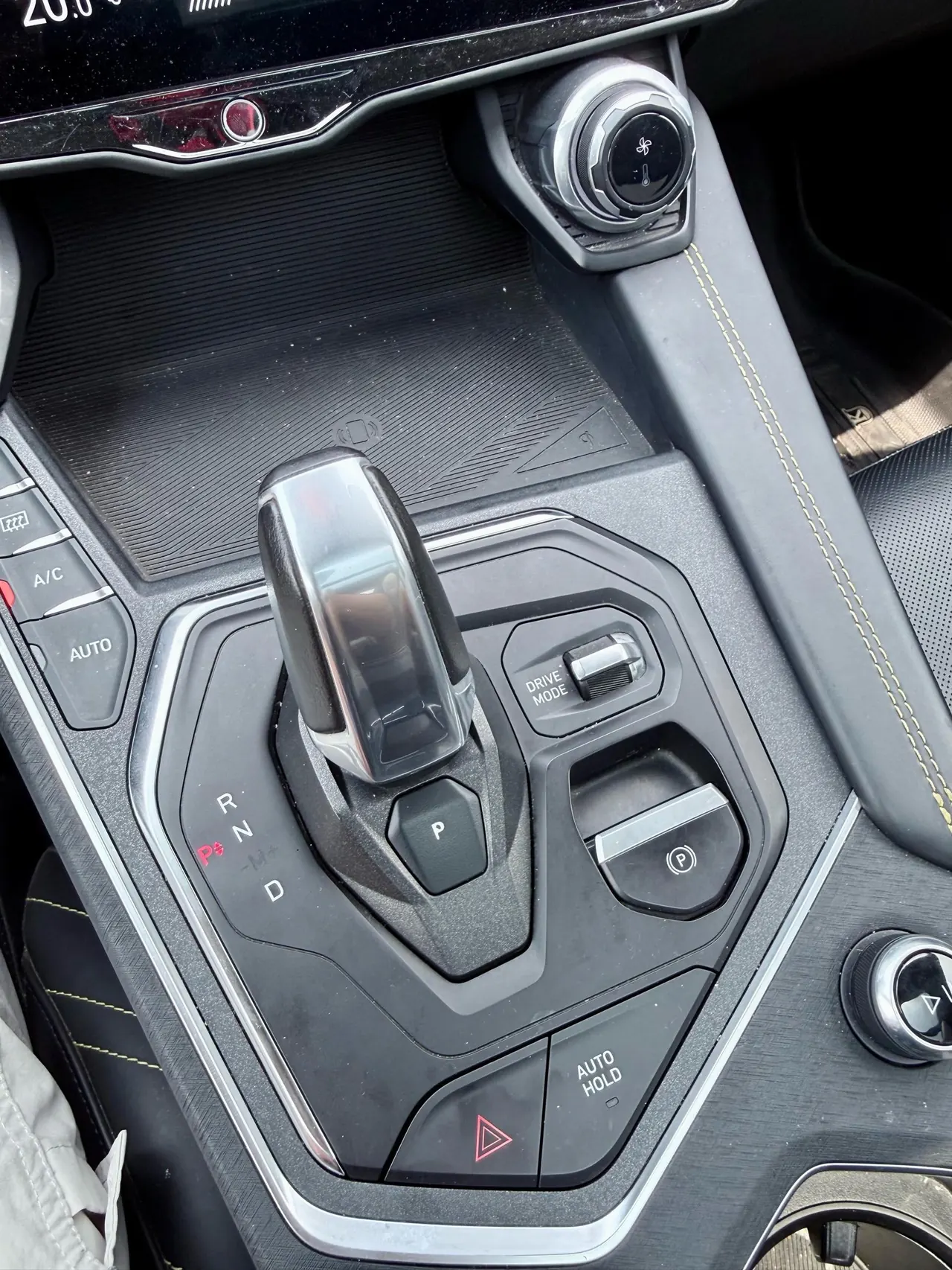 LYNK&amp;CO 2020 LYNK&amp;CO 05 2.0TD Two-wheel Drive Halo Automatic Gear 10