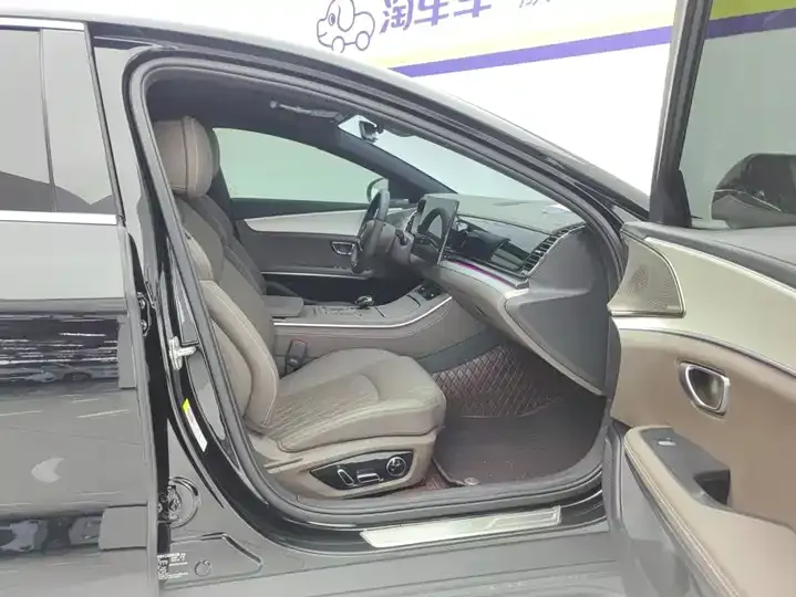 Han 2025 DM-i 125KM Honor Type 8