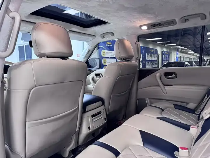 Toula 2018 4.0L Middle East Edition 11