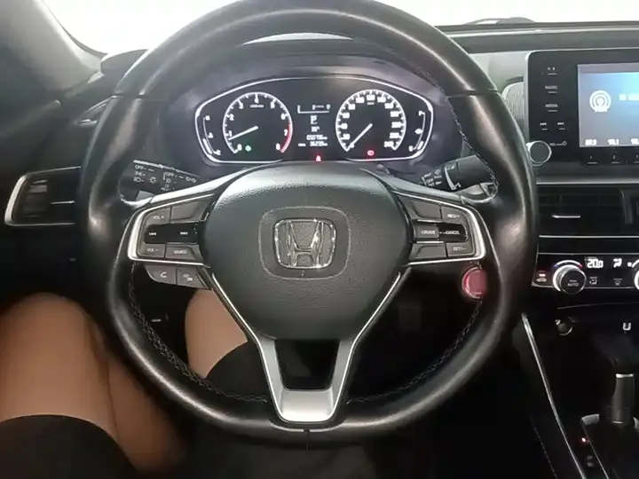 Yingshi 2019 260TURBO exquisite version of the country VI 11