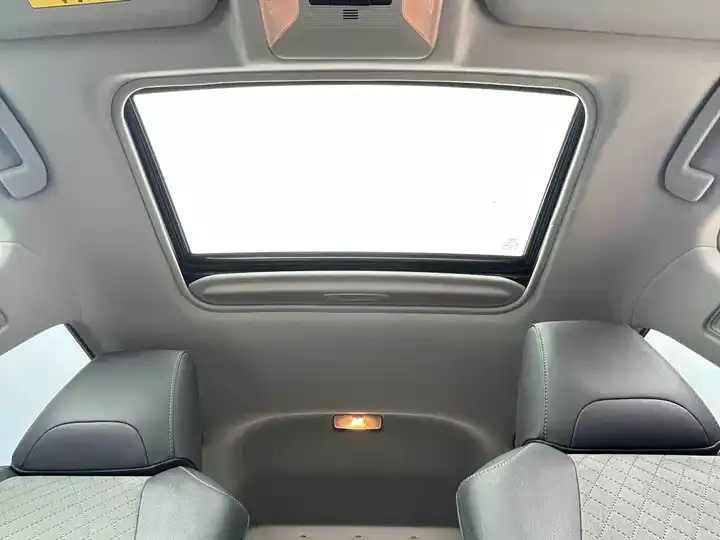 RAV4 Rongfeng 2022 2.0L CVT 4WD Fashion Plus Edition 7