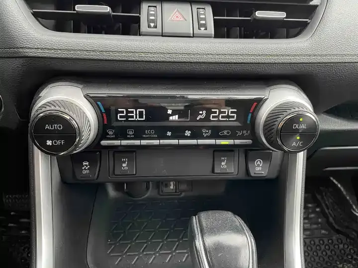 RAV4 Rongfeng 2022 2.0L CVT 4WD Fashion Plus Edition 8