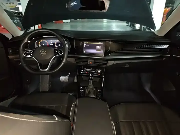 Passat 2023 facelift 330TSI Star Elite Edition 10