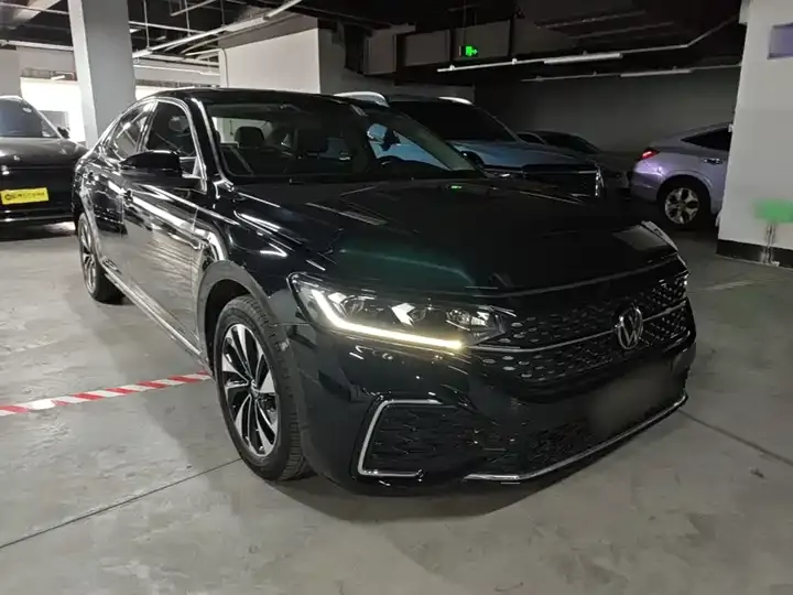Passat 2023 facelift 330TSI Star Elite Edition 4