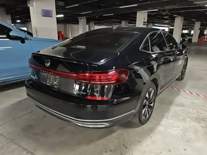 Passat 2023 facelift 330TSI Star Elite Edition 7