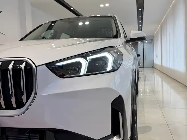 BMW X1 2026 sDrive25Li X Design Set 3