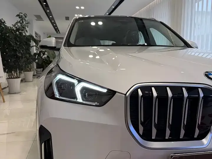 BMW X1 2026 sDrive25Li X Design Set 4