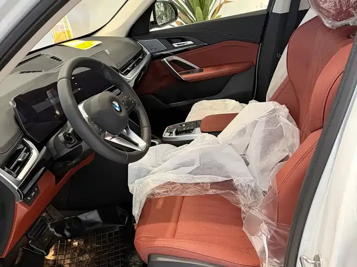 BMW X1 2026 sDrive25Li X Design Set 5