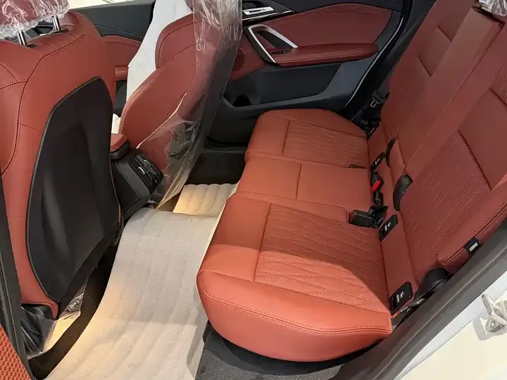 BMW X1 2026 sDrive25Li X Design Set 6