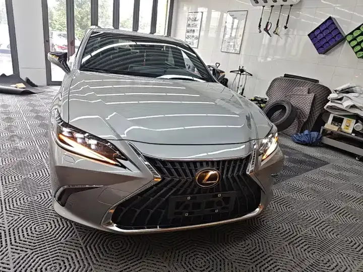 Lexus ES 2023 260 Excellence Edition 3
