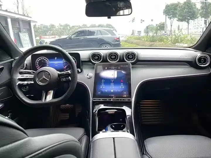 Mercedes Benz Class C 2023 C 260 L Sports Edition 4