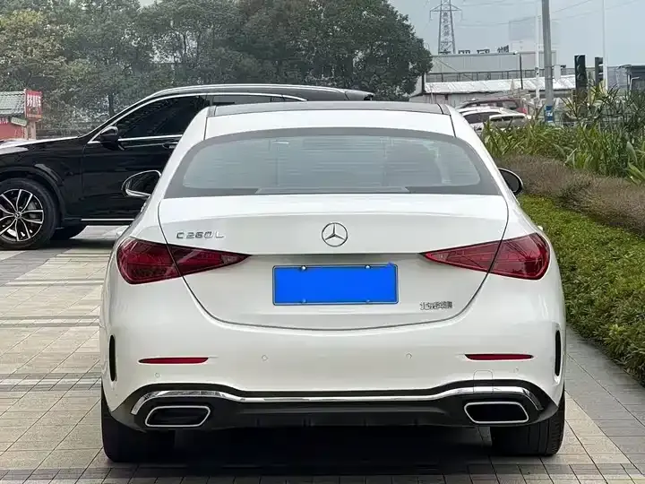 Mercedes Benz Class C 2023 C 260 L Sports Edition 9