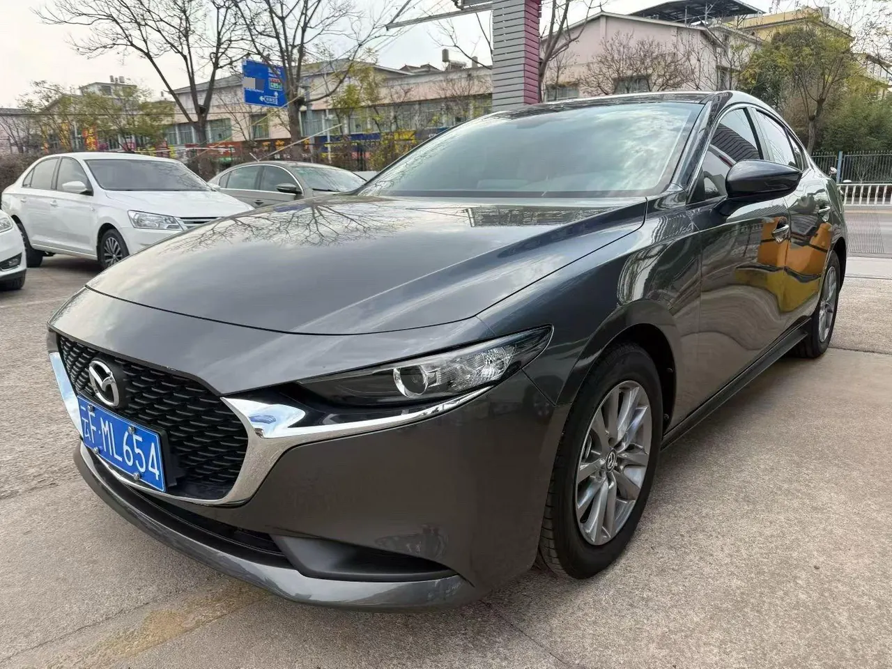 Mazda 3 Angkesaila 2022 Mazda 3 Angkesaila-sedan 2.0 quality automatic transmission - View 1