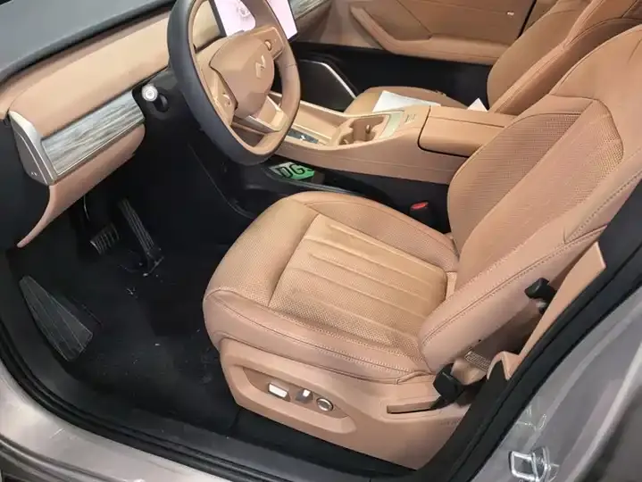 ONVO L60 2025 60kWh 4WD Edition 9