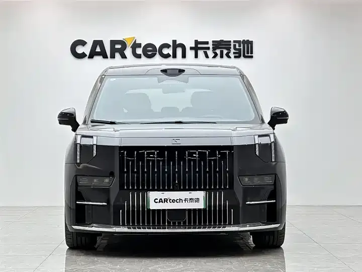 Zeekr 009 2024 seven-seat aisle version four-wheel drive 108kWh 3