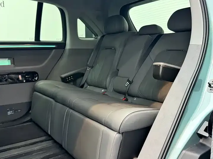 Zeekr MIX 2025 Smart Driving Edition 6