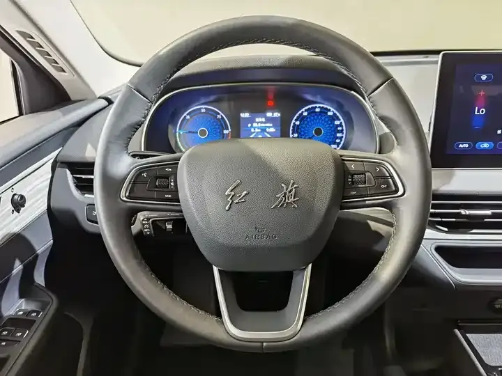 HongQi E-QM5 2024 610km PLUS 9
