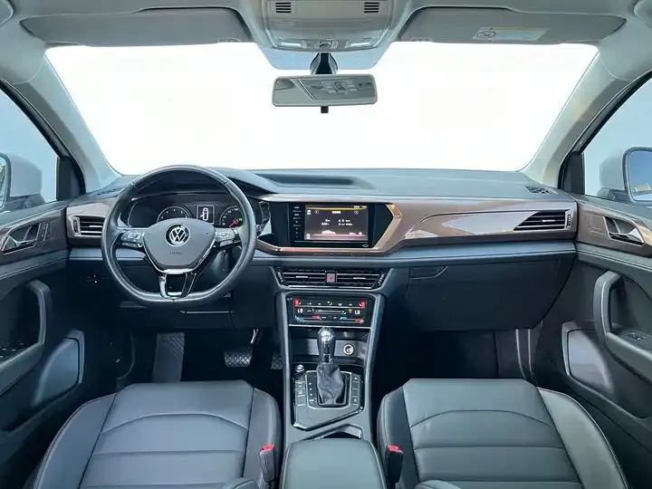 Tuyue 2021 280TSI Front-Wheel-Drive Luxury PLUS Edition 8