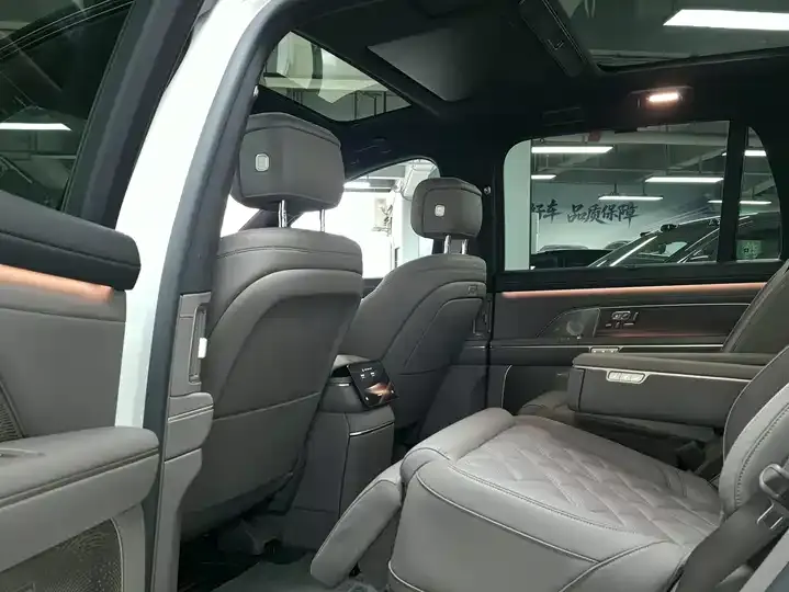 NIO ES8 2026 Six-seat Executive Deluxe Edition 4