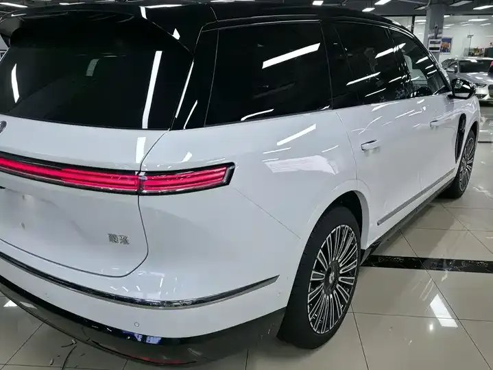 NIO ES8 2026 Six-seat Executive Deluxe Edition 8