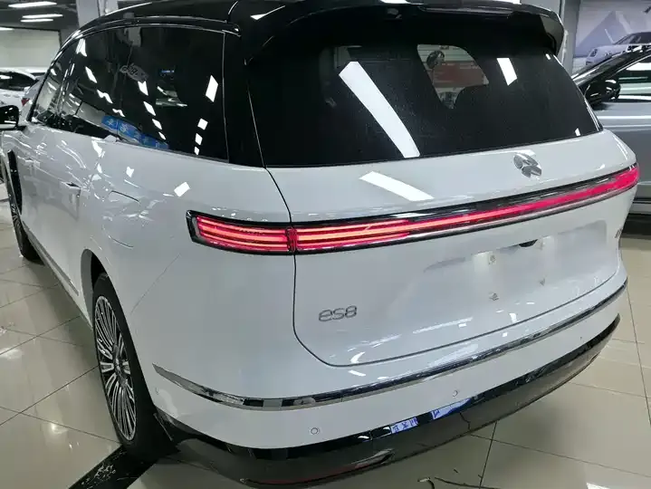 NIO ES8 2026 Six-seat Executive Deluxe Edition 9