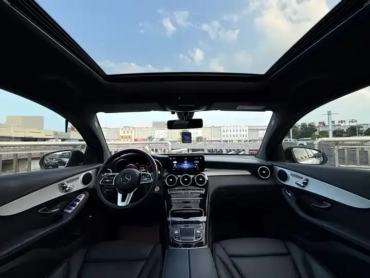 Mercedes Benz GLC Coupe 2021 GLC 260 4MATIC Coupe SUV 7