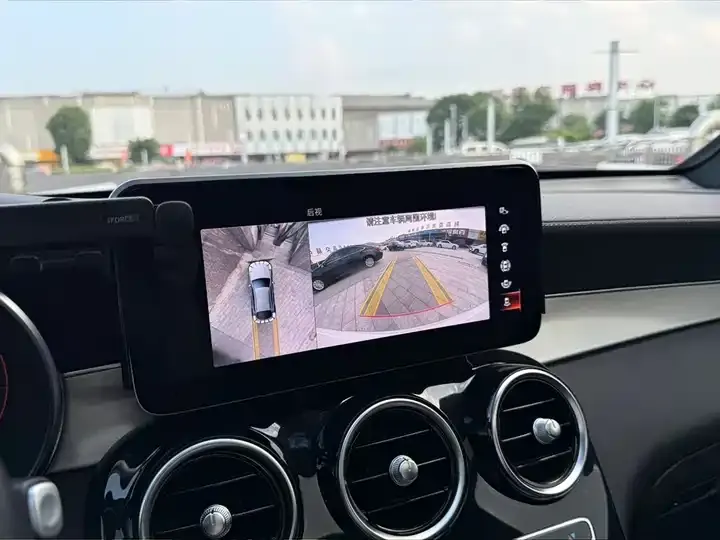 Mercedes Benz GLC Coupe 2021 GLC 260 4MATIC Coupe SUV 9