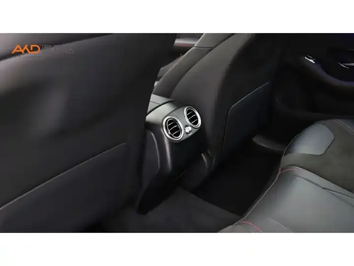 Mercedes Benz GLC Coupe AMG 2020 AMG GLC 43 4MATIC Coupe SUV 9