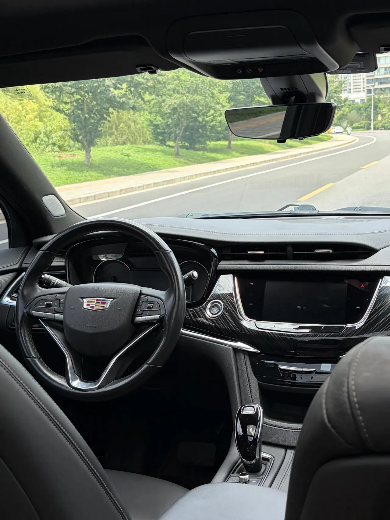 Cadillac 2022 XT6 48V 2.0T 6-seat four-wheel drive luxury automatic gear 12