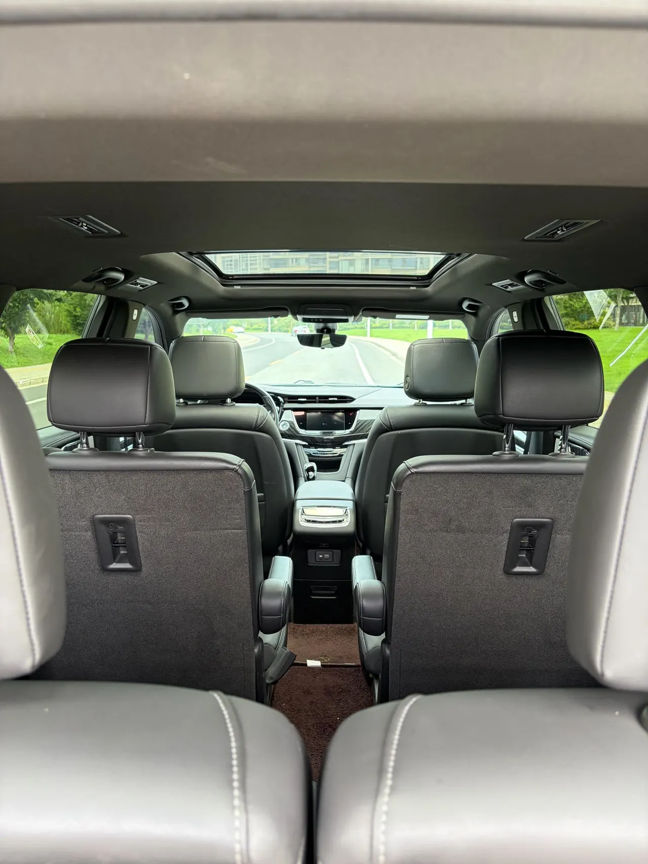 Cadillac 2022 XT6 48V 2.0T 6-seat four-wheel drive luxury automatic gear 9
