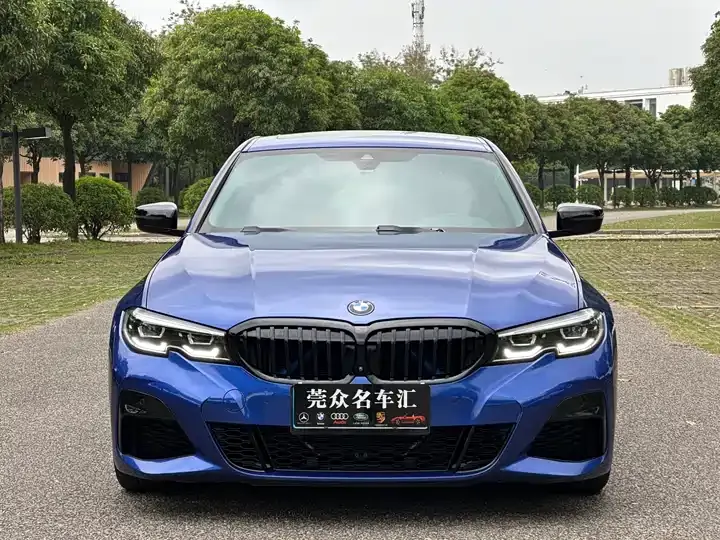 BMW 3 Series 2021 325Li M Sports Night Suit 3