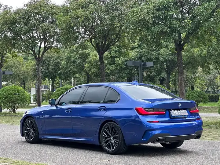 BMW 3 Series 2021 325Li M Sports Night Suit 6