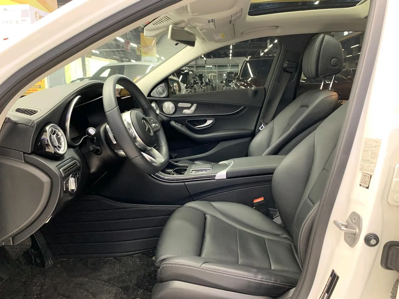 Mercedes Benz Class C 2020 C 260 L 48V 1.5T Sports Edition Automatic Gear 4