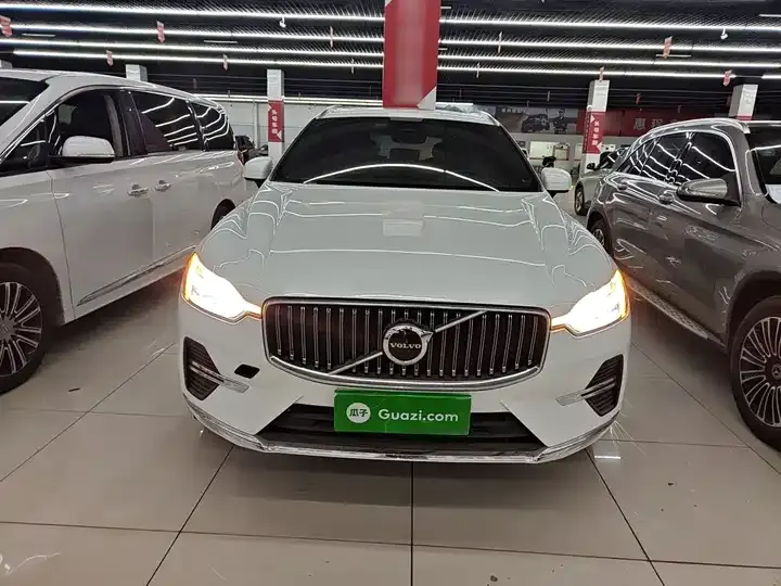 Volvo XC60 2024 B5 4WD Zhiyuan Deluxe Edition 3