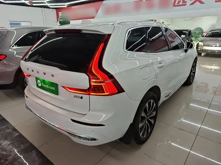 Volvo XC60 2024 B5 4WD Zhiyuan Deluxe Edition 5