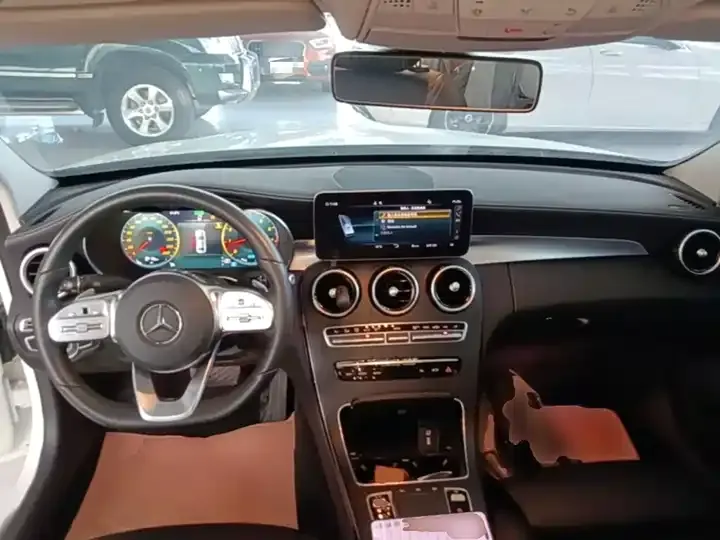 Mercedes Benz Class C 2021 C 260 L Sports Edition 10