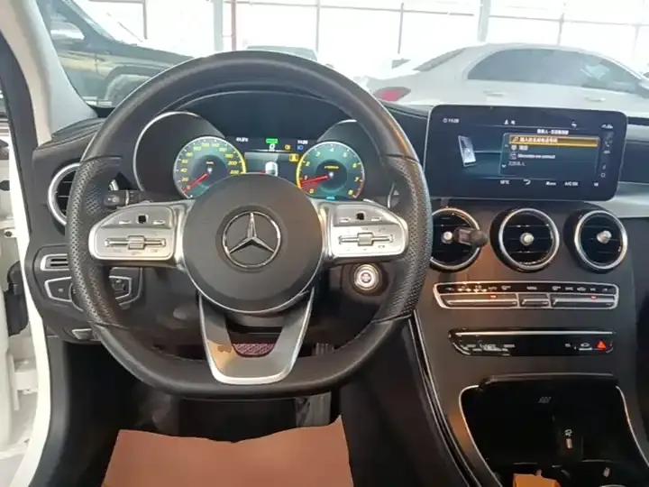 Mercedes Benz Class C 2021 C 260 L Sports Edition 11