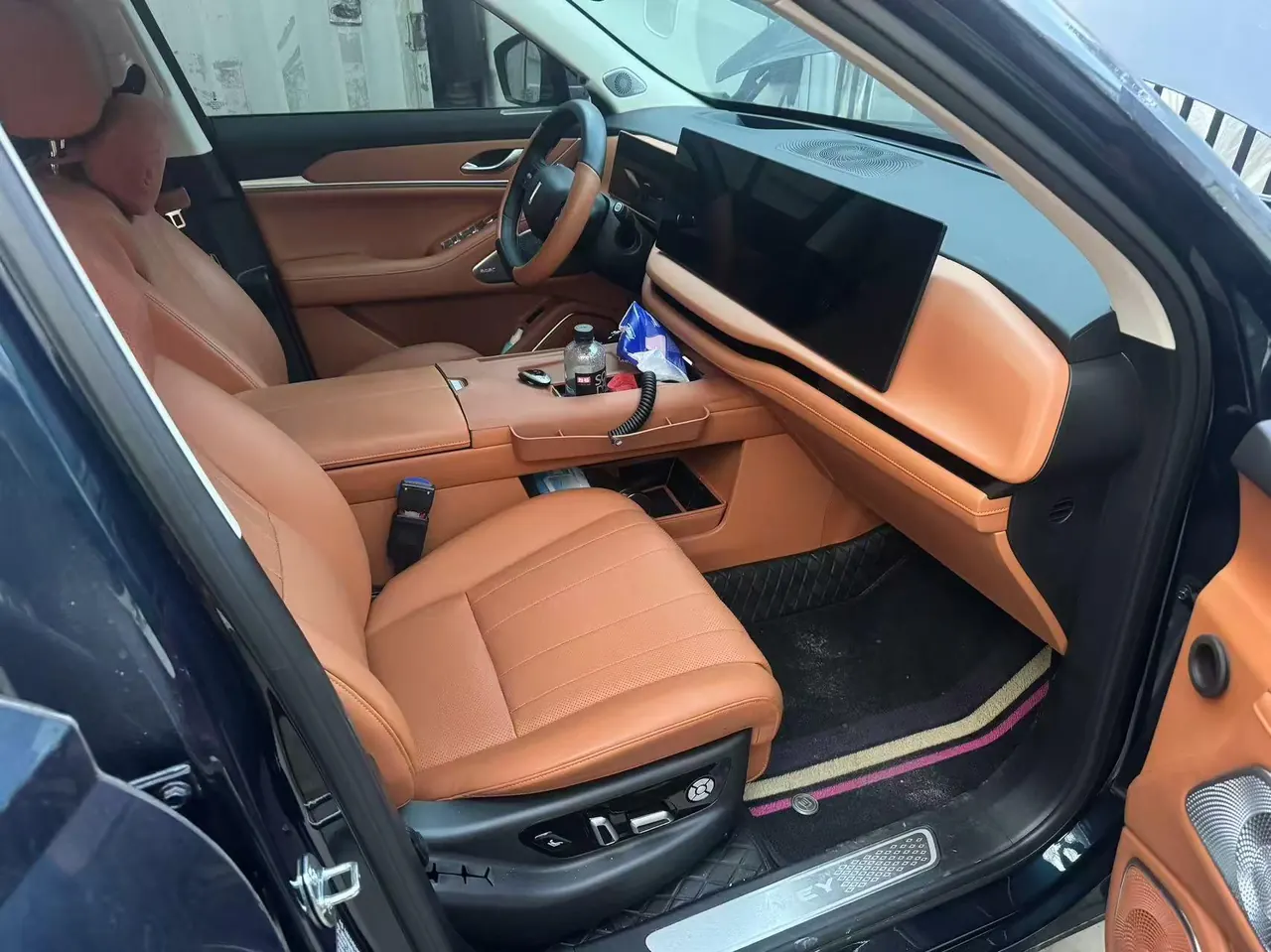 WEY 2025 Blue Mountain DHT 1.5T Four-wheel Drive Smart Driving Max Automatic Gear 6