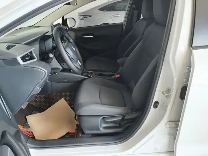 Corolla 2021 TNGA 1.5L CVT Pioneer Edition 11