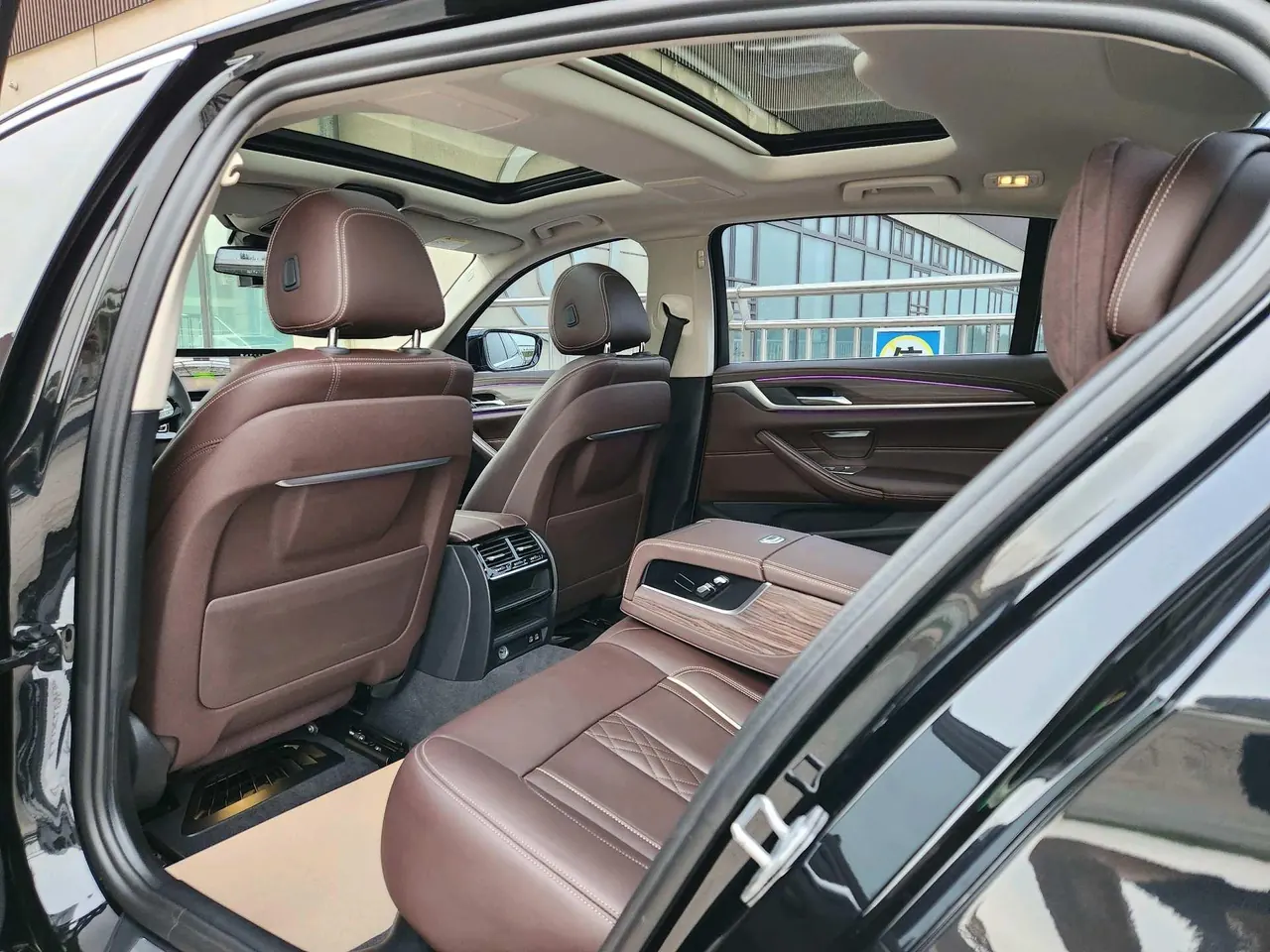 BMW 5 Series 2020 530Li 2.0T Leading Luxury Suit Automatic Gear 17