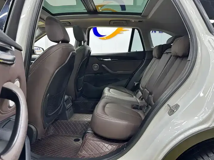 BMW X1 2022 sDrive20Li fashion 11