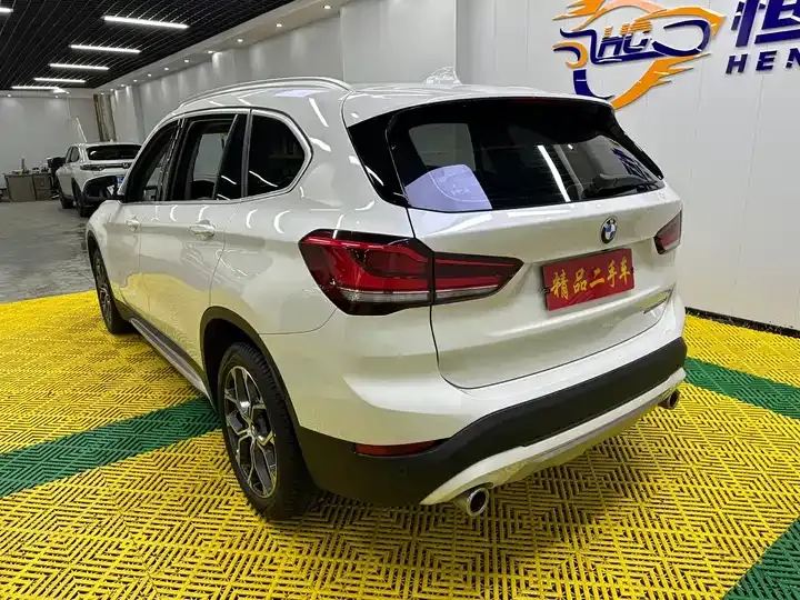 BMW X1 2022 sDrive20Li fashion 6