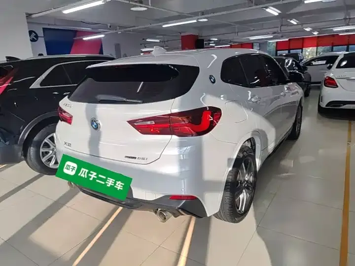 BMW X2 2022 sDrive25i M sports suit 7
