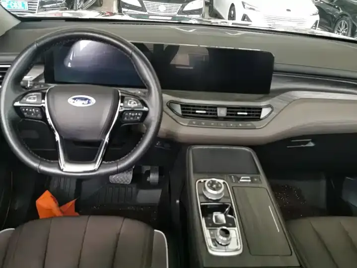 Lingyu 2023 EcoBoost 225 Zunling 7 seats (2/2/3) 12