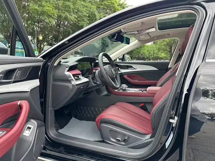 HongQi H5 2025 1.5T DCT Flag Rhyme Edition 10