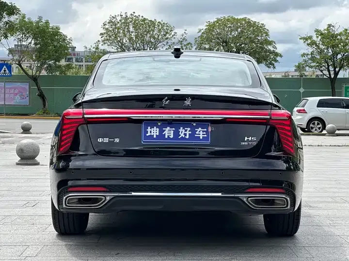 HongQi H5 2025 1.5T DCT Flag Rhyme Edition 5