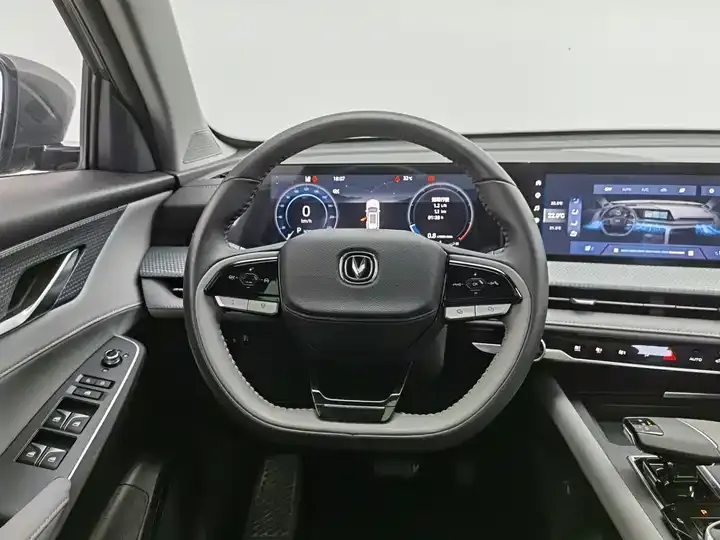ChangAn CS75PLUS 2022 second generation 1.5T automatic honor model 11