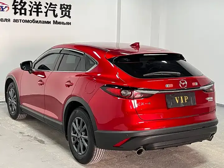 Mazda CX-4 2021 2.0L Automatic Two-Drive Blue Sky Exploration Edition 5