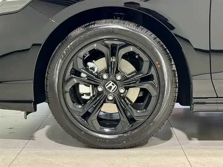 Accord 2025 Sport Series 260TURBO Deluxe Edition 10